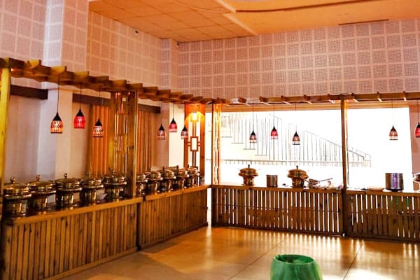 Home wedding halls in ernakulam dinning25