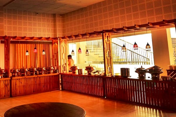 Home wedding halls in ernakulam dinning255